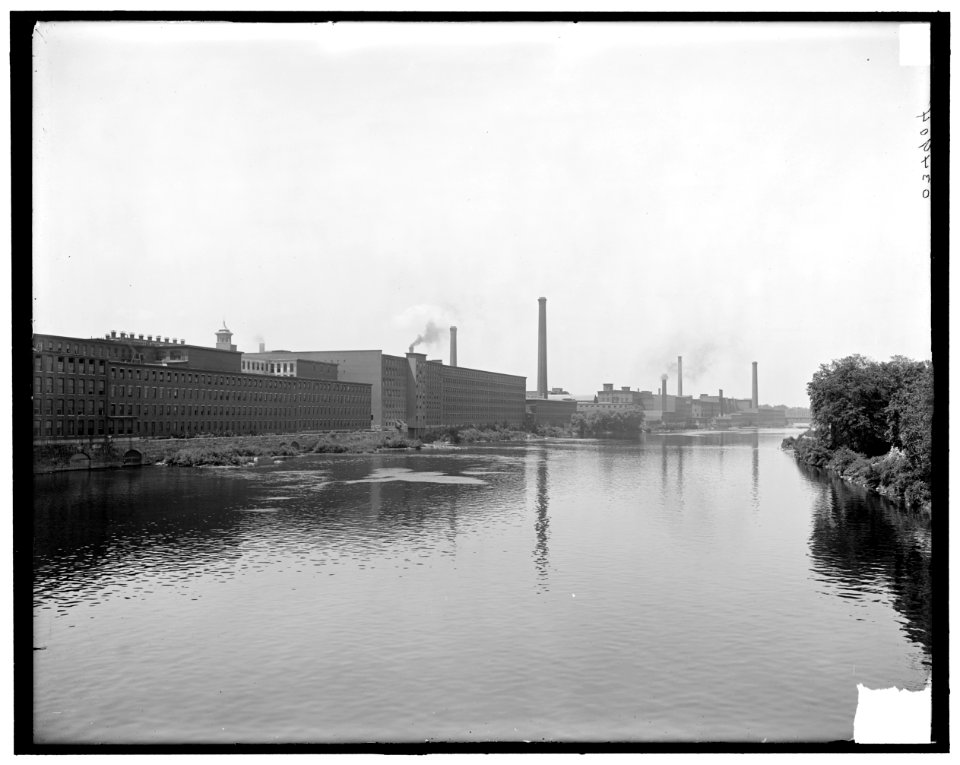Lowell, Mass., mills on Merrimack River; LOC; det.4a18323