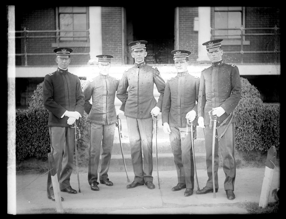 Lt. Jno. H. Wallace, Capt. Jno. W. Downer, Maj. Fred'k T. Austin, Lt. Benj. E. Calte, Lt. Harold C. Vandermier LCCN2016826116