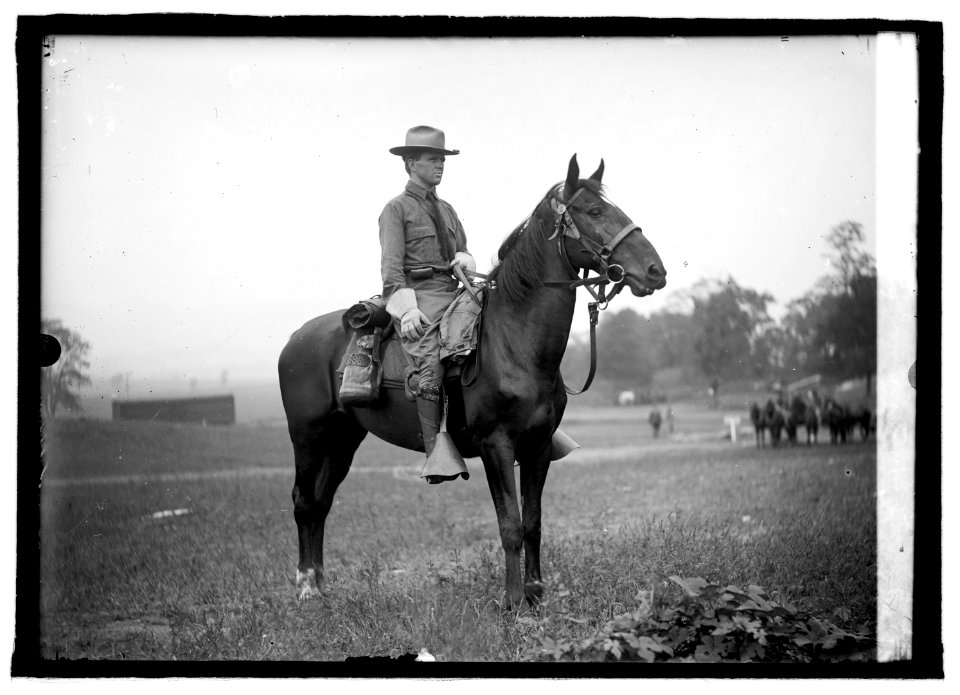 Lt. Shilling LCCN2016821794