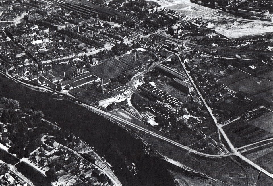 Luchtfoto Société Céramique, Maastricht, 1935