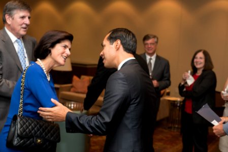 Luci Baines Johnson with Julian Castro, 2015