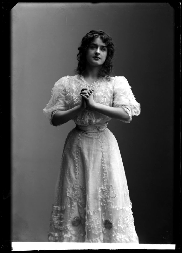 Lucie Semb in Catherine at Vasateatern 1907 - SMV - GS042
