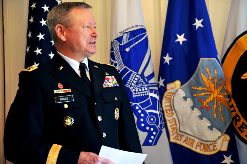 LTG William Etter Promotion 24FEB2013 (9619176200)