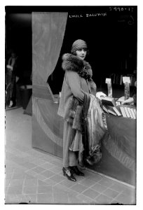 Lucille Baldwin LCCN2014716052