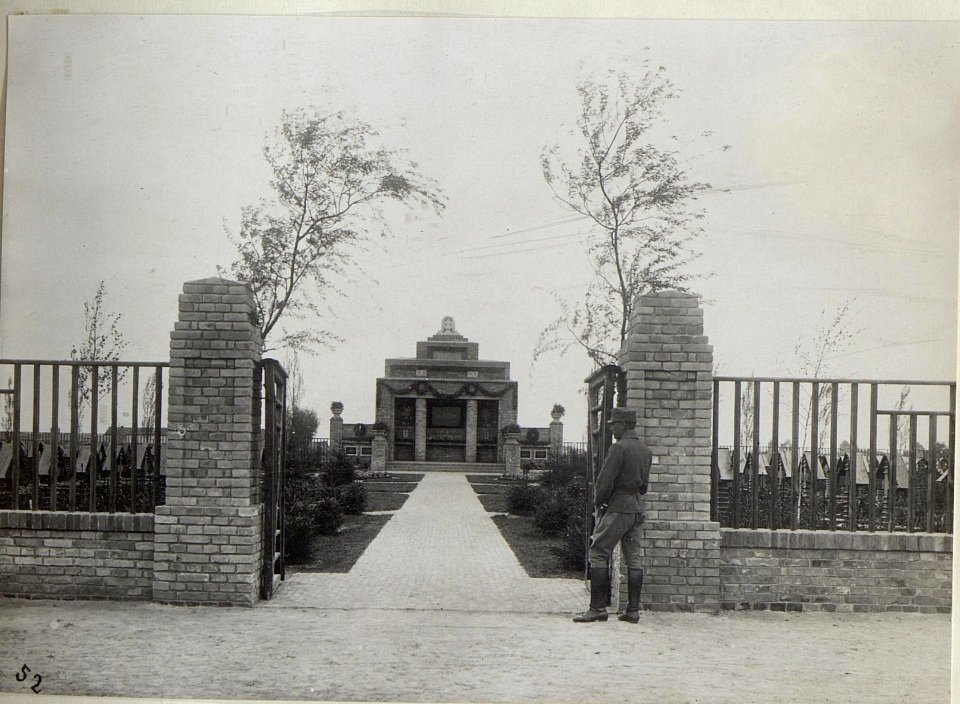 Luck, Militärfriedhof. (BildID 15676692)