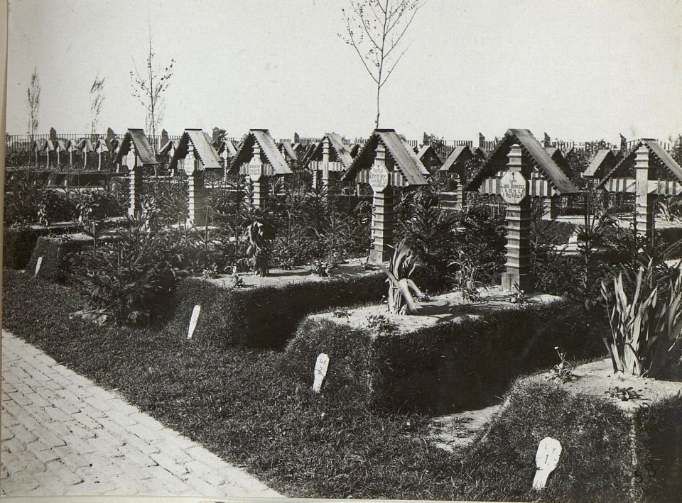 Luck, Militärfriedhof. (BildID 15676727)