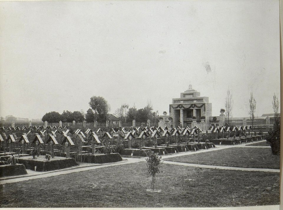 Luck, Militärfriedhof, (26-5.1916.) (BildID 15676678)