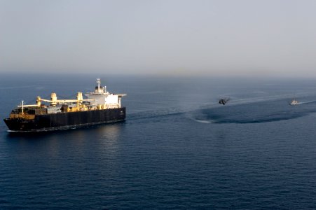 Lucky Mariner 120424-N-YX920-922