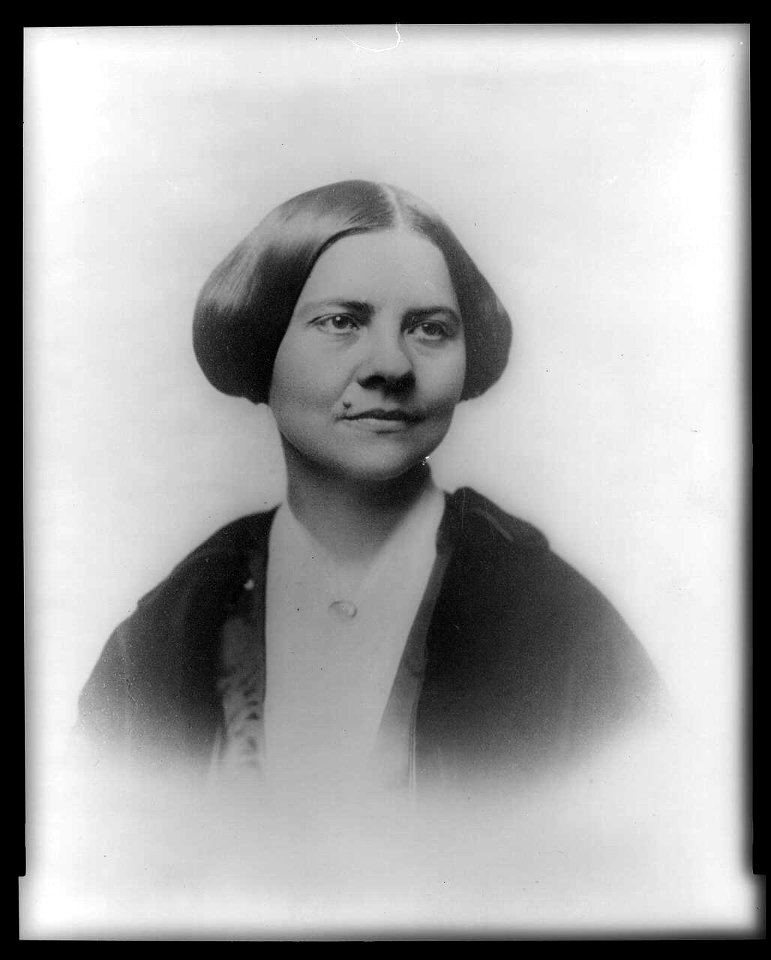 Lucy Stone, head-and-shoulders portrait, facing right LCCN97500092