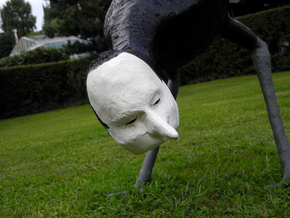 Art figure sculpture
