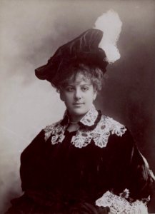 Lucy Arbell (1878-1947) (A)