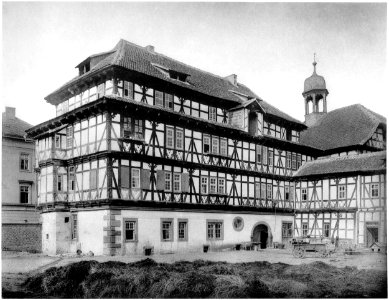 Ludwig Bickell-Hessische Holzbauten-Heft 01-1887-032-Vacha Die Widmarkt Hofseite 1613