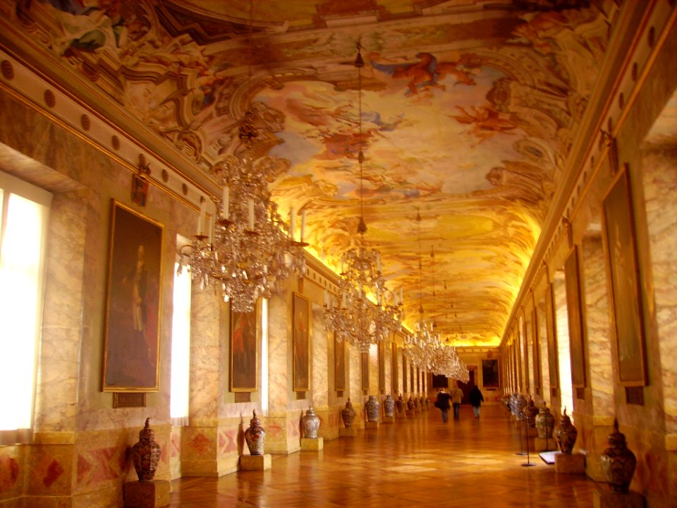 Ludwigsburg Schloss Innen Ahnengalerie 1