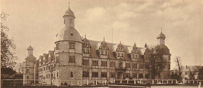 Ludorff-PB-Neuhaus-Schloss, Nordansicht
