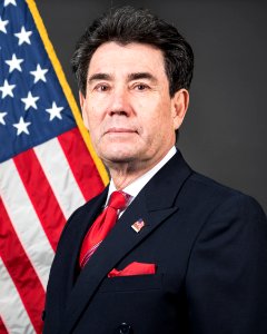 Luis Quinonez official photo