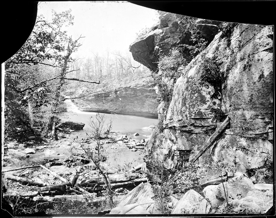Lulu Falls, Lookout Mountain, Tenn - NARA - 528897