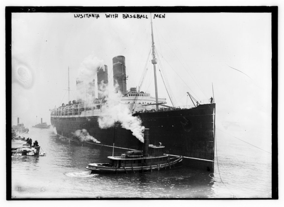 LUSITANIA with baseball men LCCN2014695584