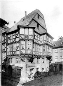 Ludwig Bickell-Hessische Holzbauten-Heft 02 03-1891-034-Marburg Ecke der Markt- und Wettergasse ca 1590