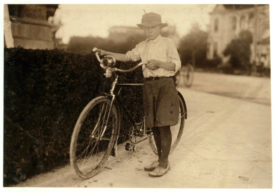 Luther Wharton, drug store delivery boy, twelve years old. Works from 4-00 P.M. to midnight in Sommers Drug Store. I saw him working at midnight. He goes to school in the daytime, then works LOC nclc.03876