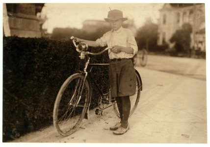 Luther Wharton, drug store delivery boy, twelve years old. Works from 4-00 P.M. to midnight in Sommers Drug Store. I saw him working at midnight. He goes to school in the daytime, then works LOC nclc.03876