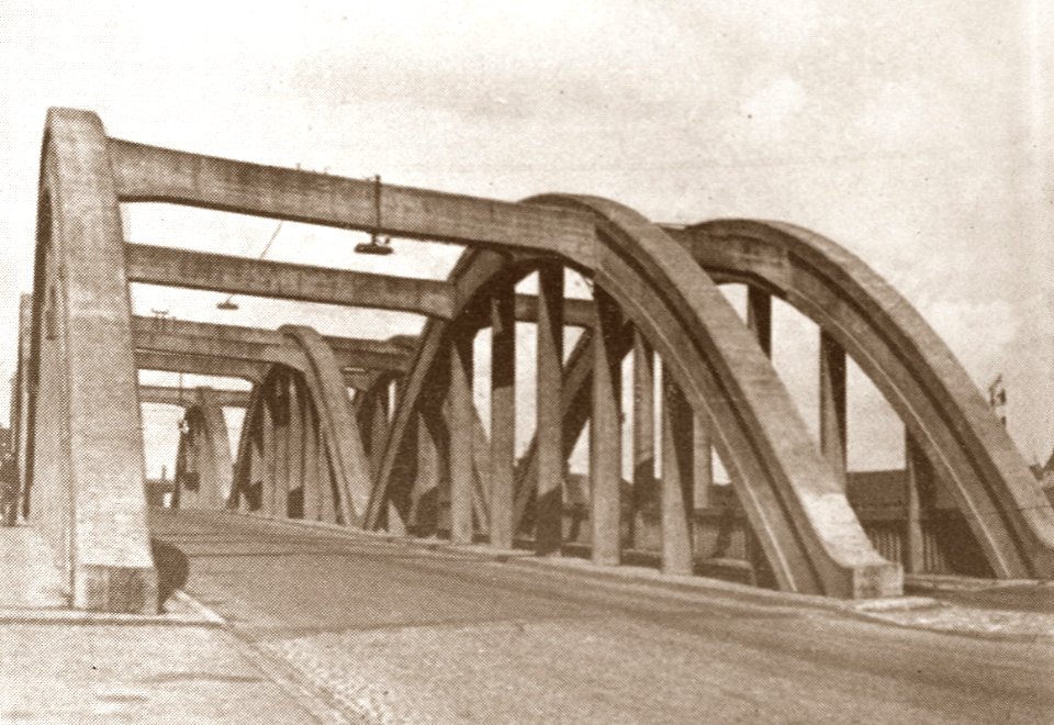 Luxembourg, pont Dernier Sol (102)