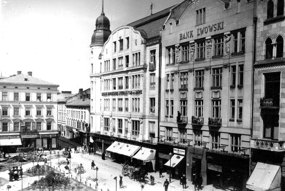 Lviv Valova street 7, 9