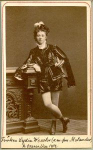 Lydia Wessler, rollporträtt - SMV - H6 053