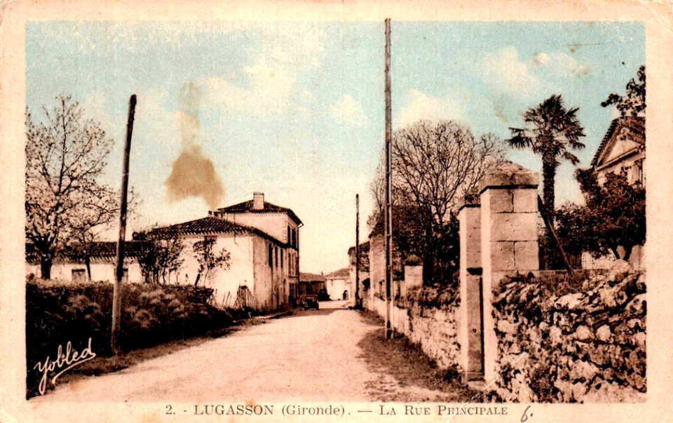 Lugasson - bourg 4