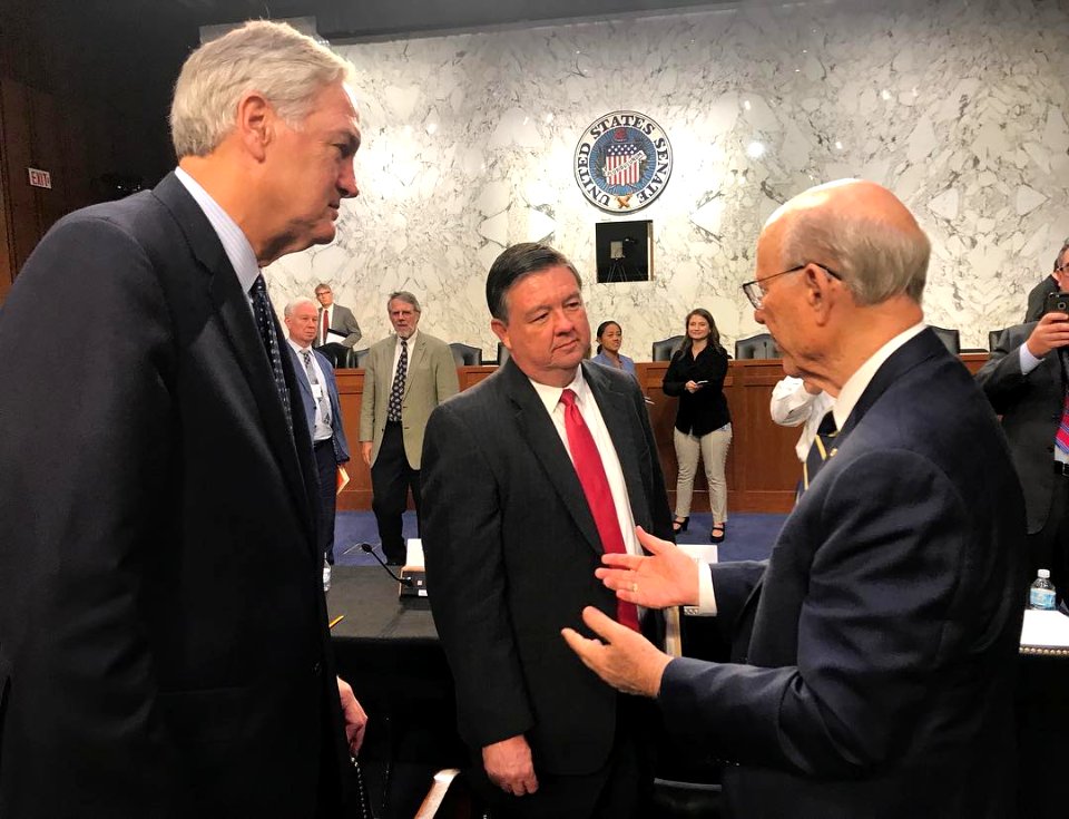Luther Strange, Pat Roberts and Jimmy Wright 21688812 1889972531329978 5553867118635646976 n