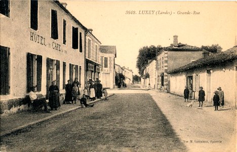 Luxey - Rue principale 2
