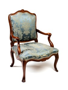 Länstol, del av möbelgrupp, 1700-tal - Hallwylska museet - 109820