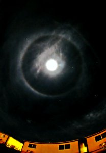 Lunar halo over Guantanamo Bay 120107-N-RF645-044
