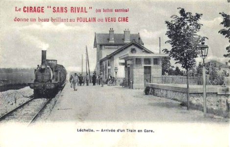 Léchelle - Arrivée d'un train en gare