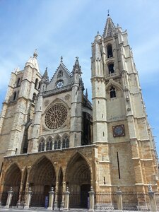 Church camino cathedral