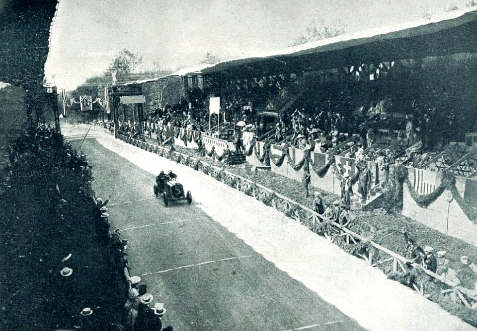 Léon Théry devant l'empereur d'Allemagne (Coupe Bennett 1904)
