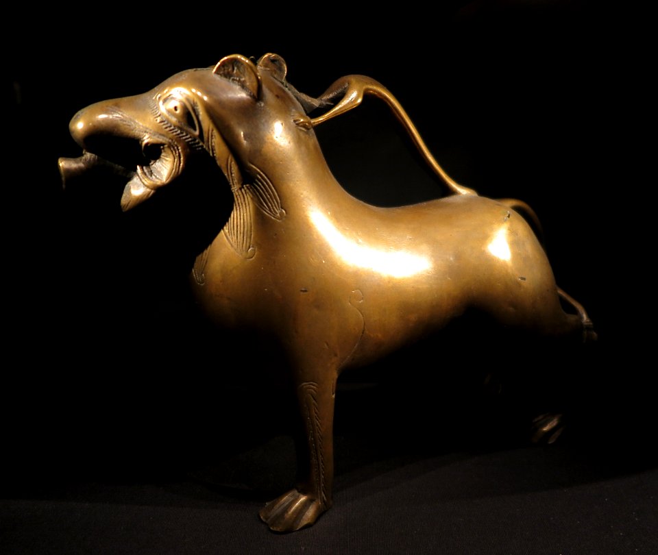 Löwen-Aquamanile Aachener Domschatz
