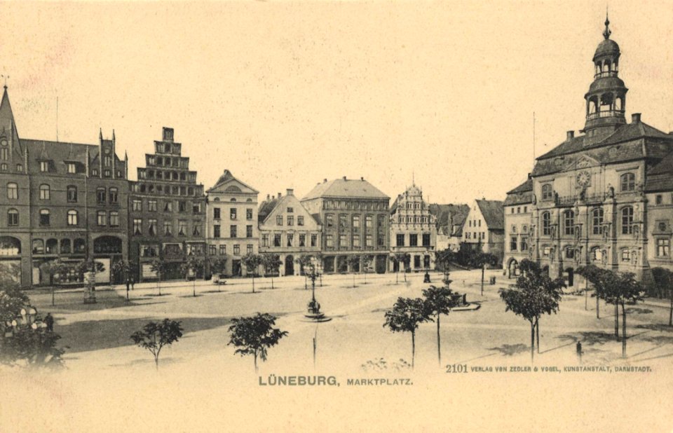 Lüneburg, Niedersachsen - Marktplatz (Zeno Ansichtskarten)
