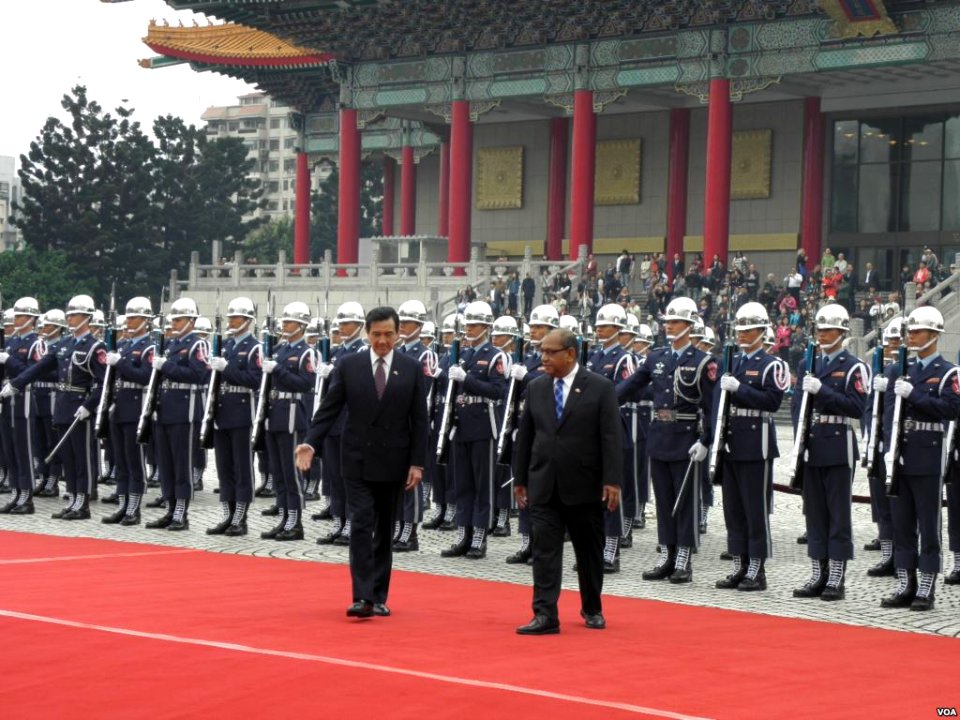 Ma Ying-jeou and Christopher Loeak