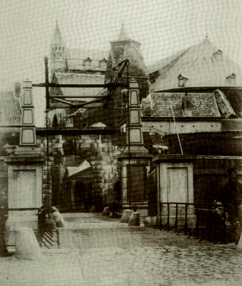 Maastricht, sloop vestingwerken, Onze-Lieve-Vrouwepoort1, buitenzijde