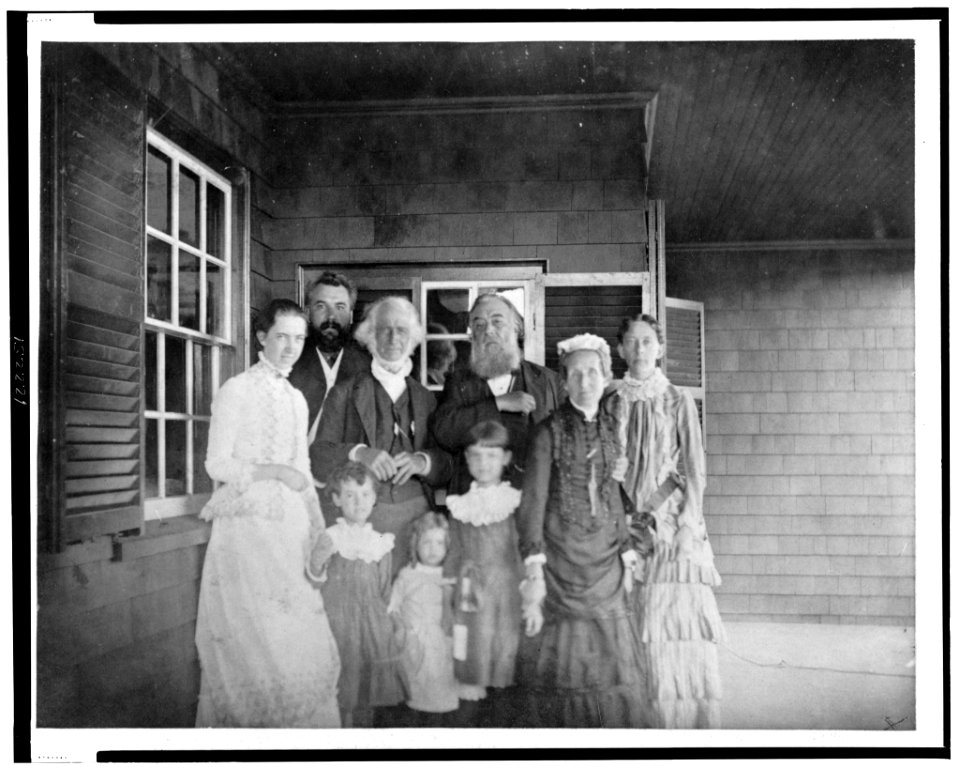 Mabel Hubbard Bell, Alexander Graham Bell, Dr. Bartol, Alexander Melville Bell, Eliza Grace Symonds, and Mary True with children, Daisy Bell, Gypsy Grossman, and Elsie Bell at the Hubbard LCCN00649974