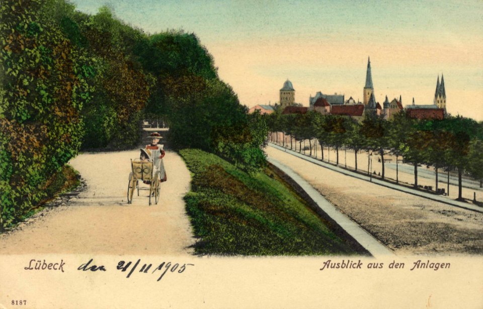 Lübeck, Schleswig-Holstein - Ausblick aus den Wallanlagen (Zeno Ansichtskarten)
