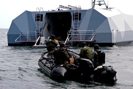 M80 Stiletto Navy SEALs