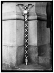 MACE OF HOUSE OF REPRESENTATIVES LCCN2016866217