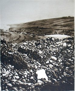 M 130 10 étang et village de Vaux vus de nos lignes