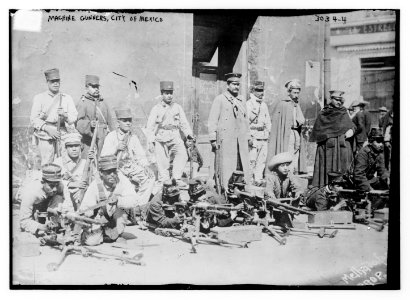 Machine gunners, City of Mexico LCCN2014695820