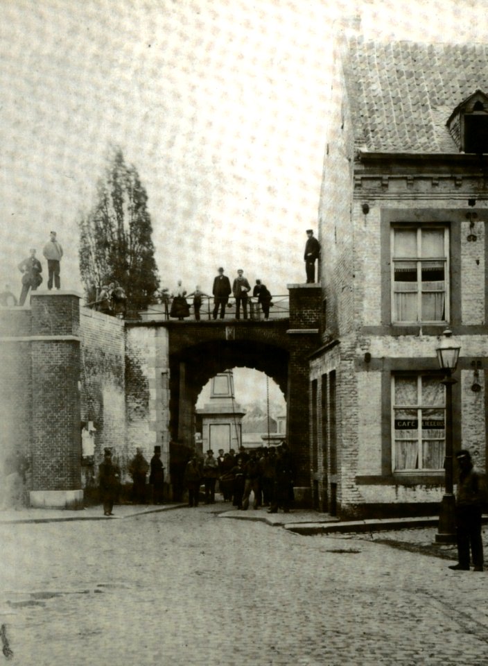 Maastricht, sloop vestingwerken, Onze-Lieve-Vrouwepoort, binnenzijde