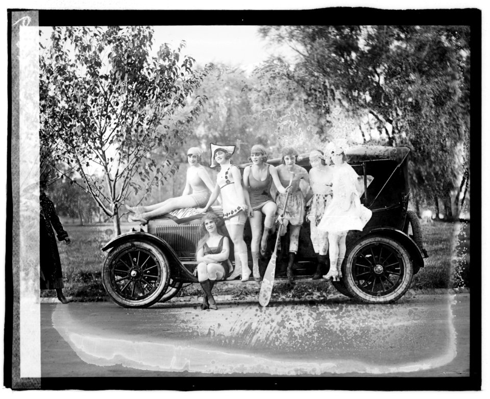 Mack Sennett girls LCCN2016819911
