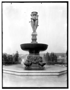 MacMillen fountain LOC hec.13527