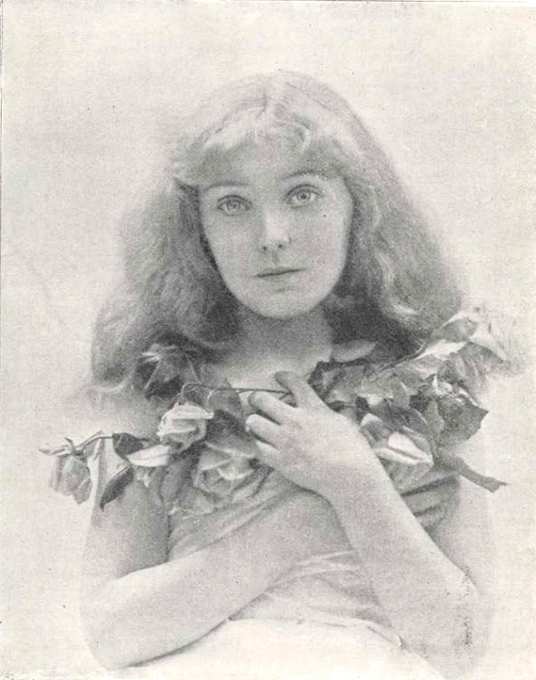 Madame Garet-Charles - Roses, roses all the way!