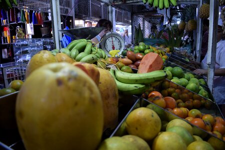 Meter papaya oranges
